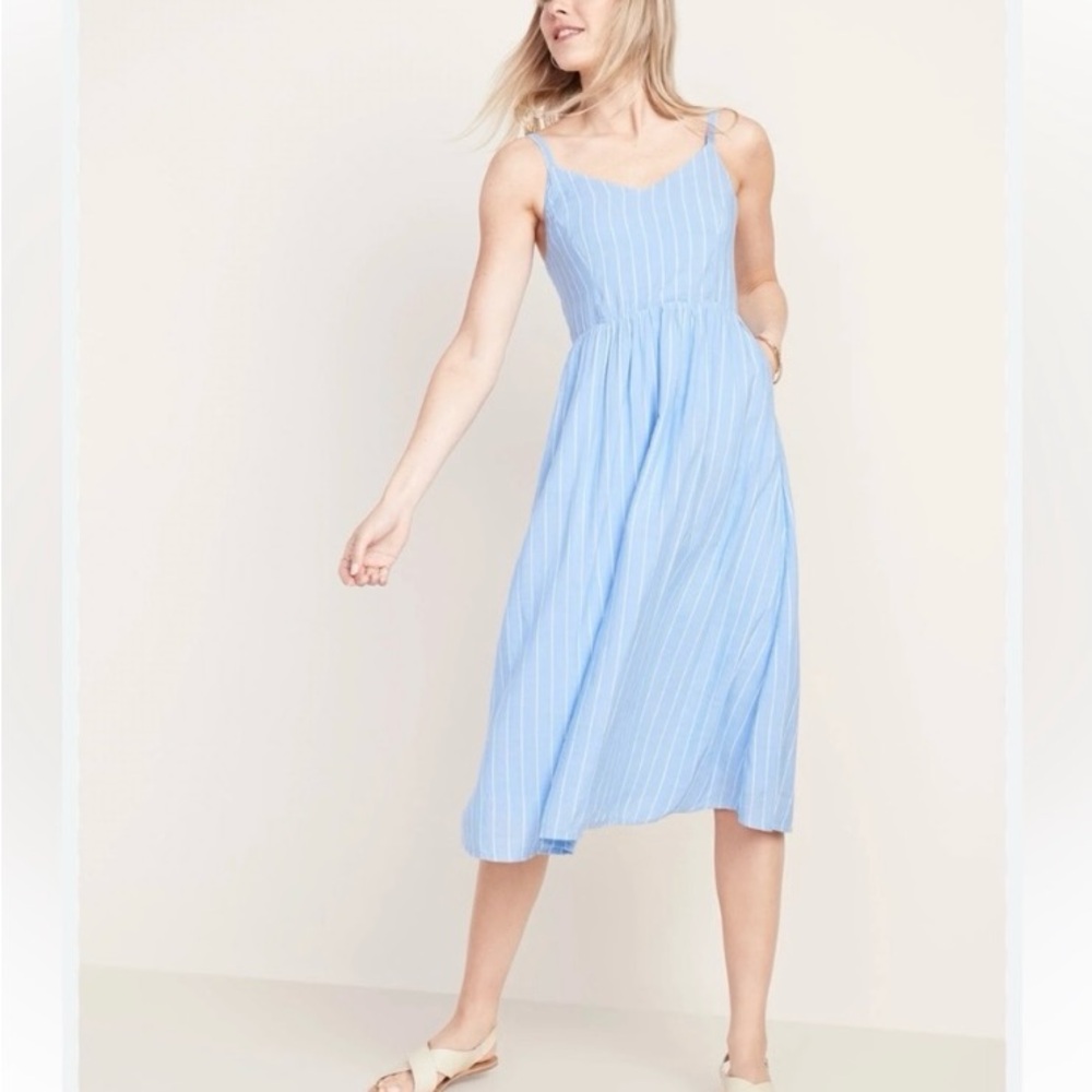 Old Navy Blue Pleated Sundress Midi